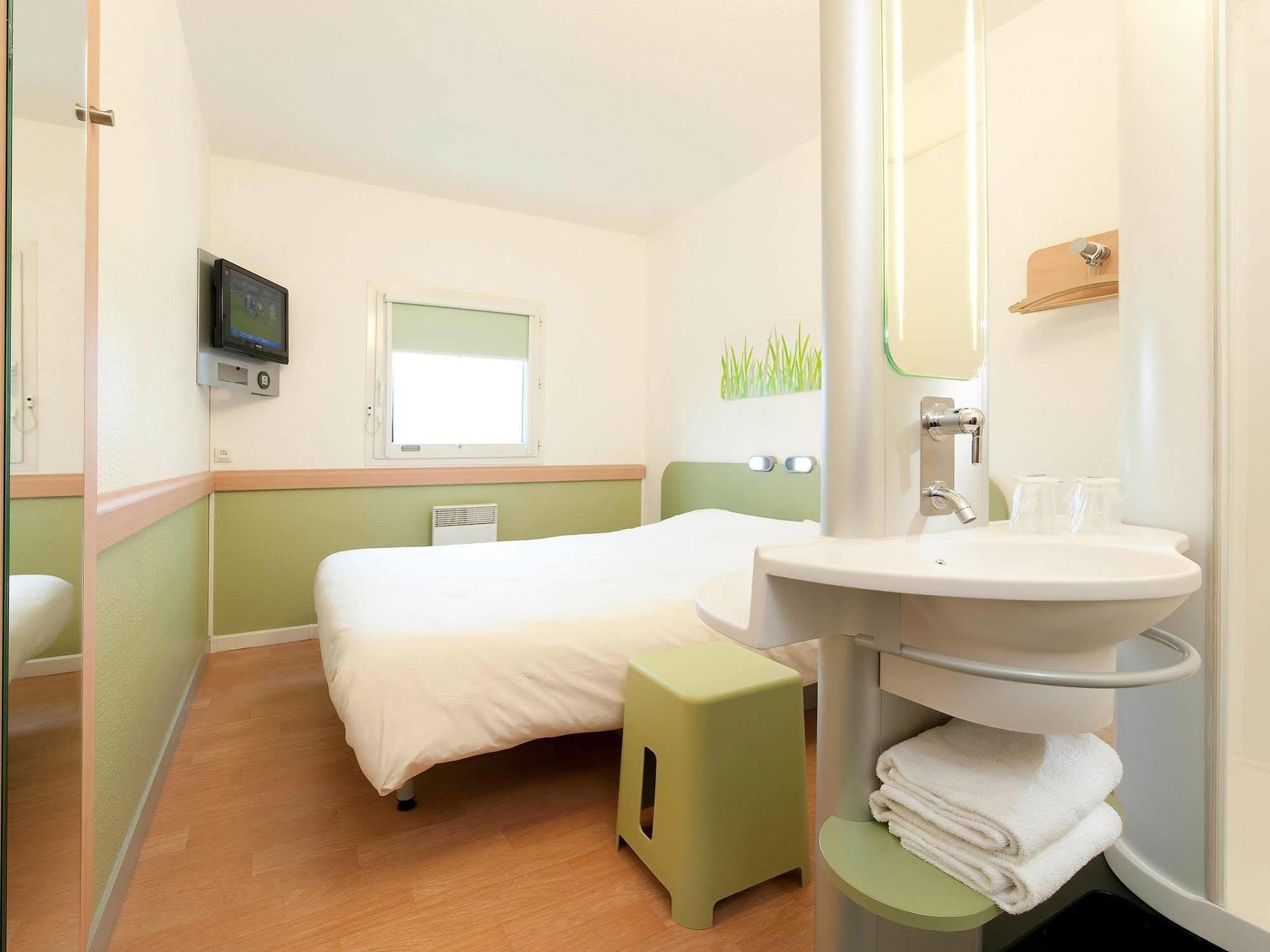 Ibis Budget Loriol Le Pouzin Ngoại thất bức ảnh